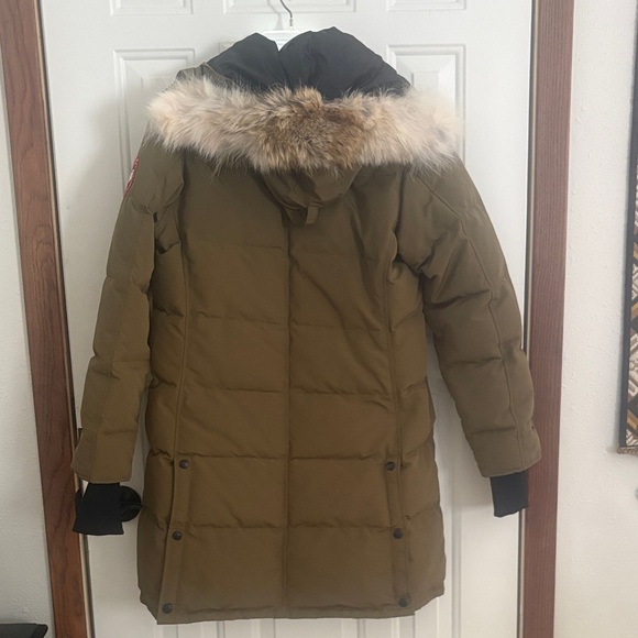Canadian Goose Olive Green Parka-women's L - Picture 2 of 14